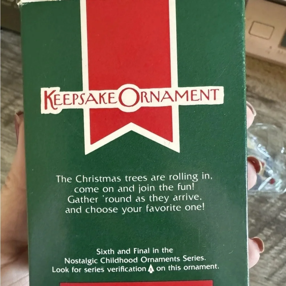 Vintage Hallmark 1989 Keepsake Christmas Ornament Wooden Truck Pull Toy